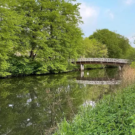 Stunning In With Wifi Appartement Schleswig